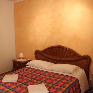 Santa Toscana Guest House